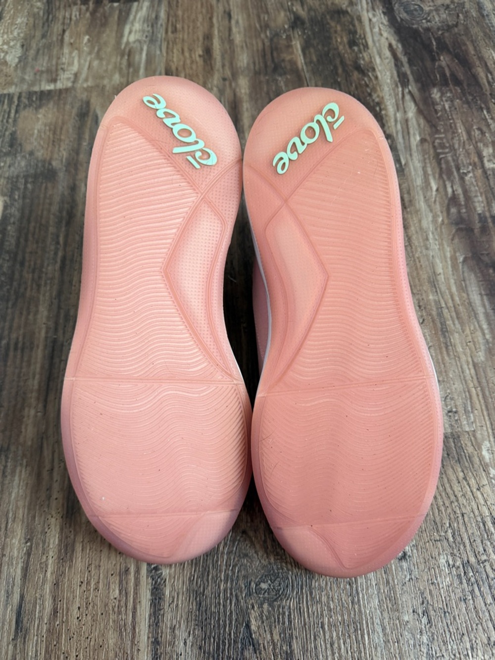 Women's Clove Limited Edition Classic Sneaker Pink Size 9.5 - Picture 5 of 6